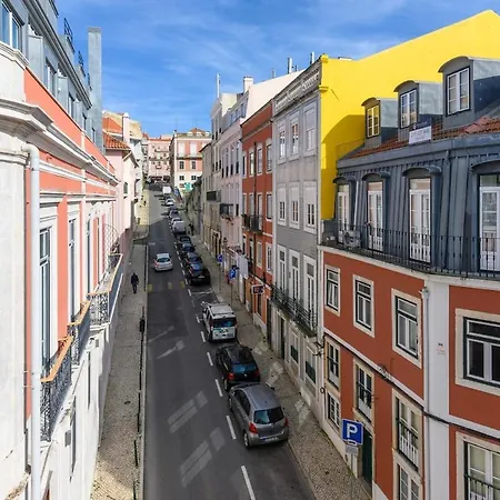 Principe Real Trendy Apt- Great Views & River 公寓 *