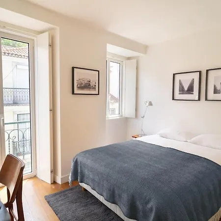 Апартаменты Principe Real Trendy Apt- Great Views & River Лиссабон