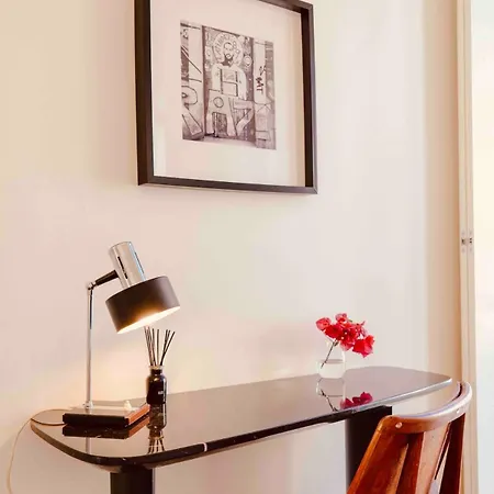 Principe Real Trendy Apt- Great Views & River