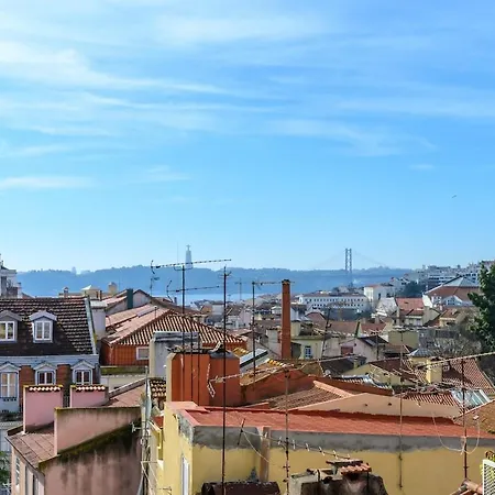 Principe Real Trendy Apt- Great Views & River *