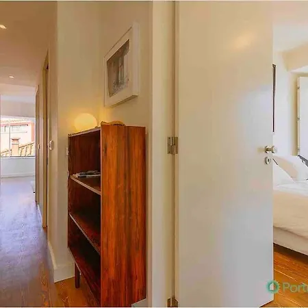 Апартаменты Principe Real Trendy Apt- Great Views & River *
