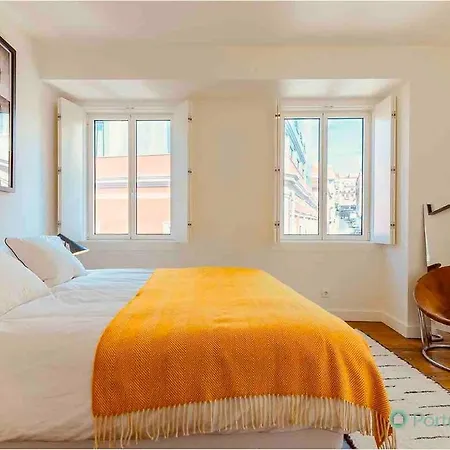 Principe Real Trendy Apt- Great Views & River Appartamento